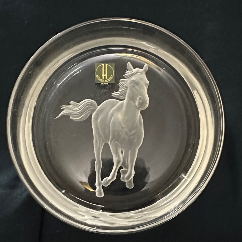 Stunning Clear Glass Horse Art Plate